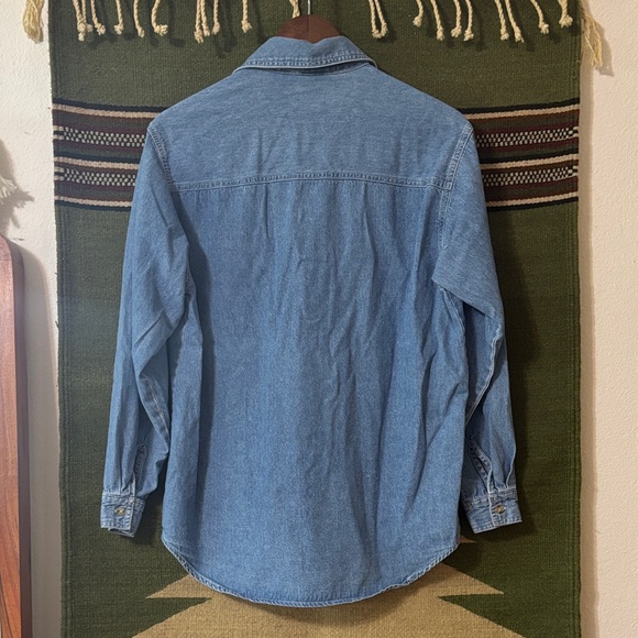 Women’s vintage Denim Shirt with Christmas village Embroidered Design - Picture 8 of 16